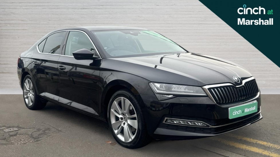 Main listing image - Skoda Superb