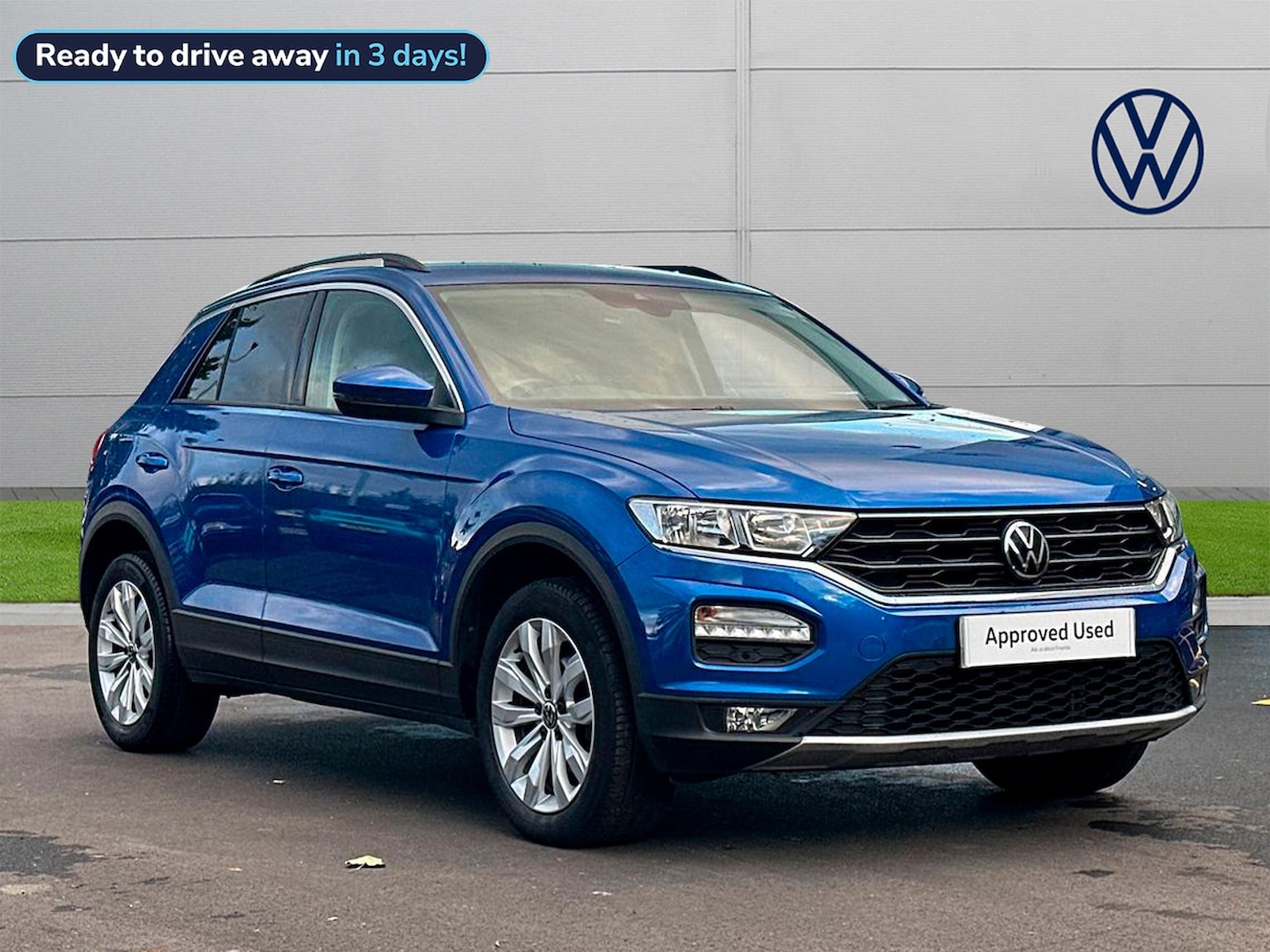 Main listing image - Volkswagen T-Roc