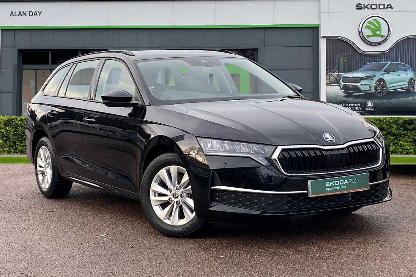 Main listing image - Skoda Octavia Estate