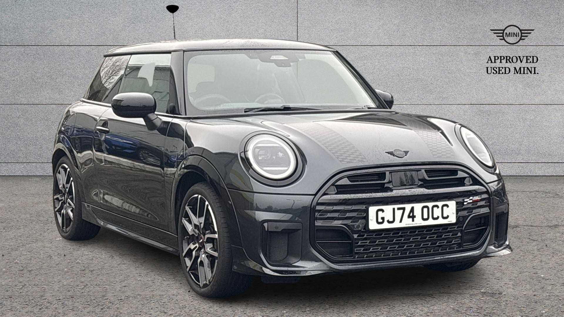 Main listing image - MINI Hatchback