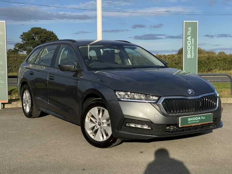 Main listing image - Skoda Octavia Estate