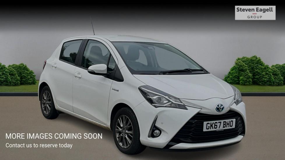 Main listing image - Toyota Yaris