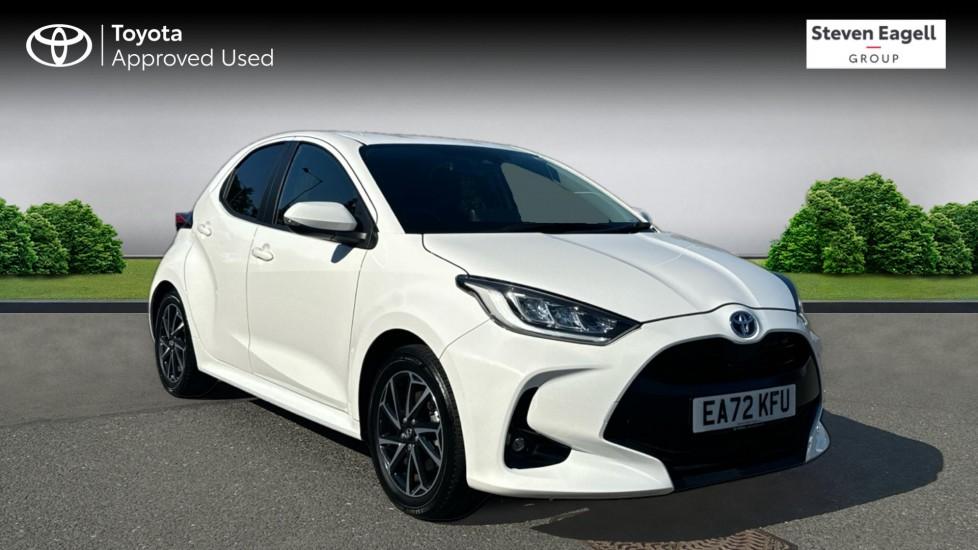 Main listing image - Toyota Yaris