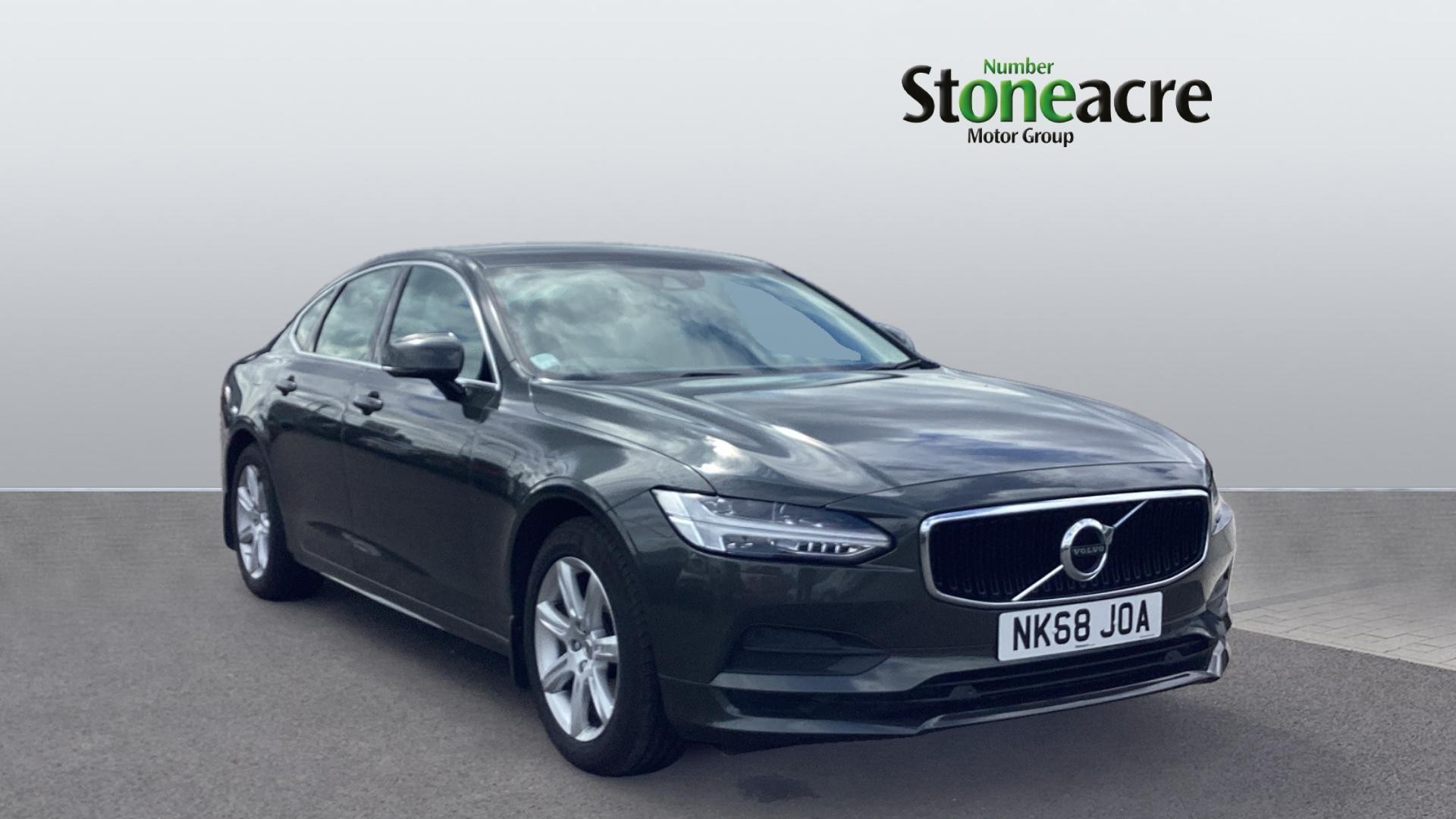 Main listing image - Volvo S90