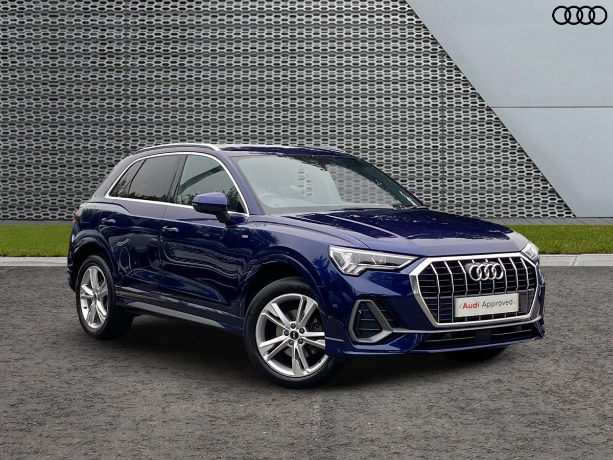 Main listing image - Audi Q3