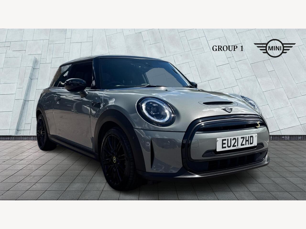 Main listing image - MINI Hatchback