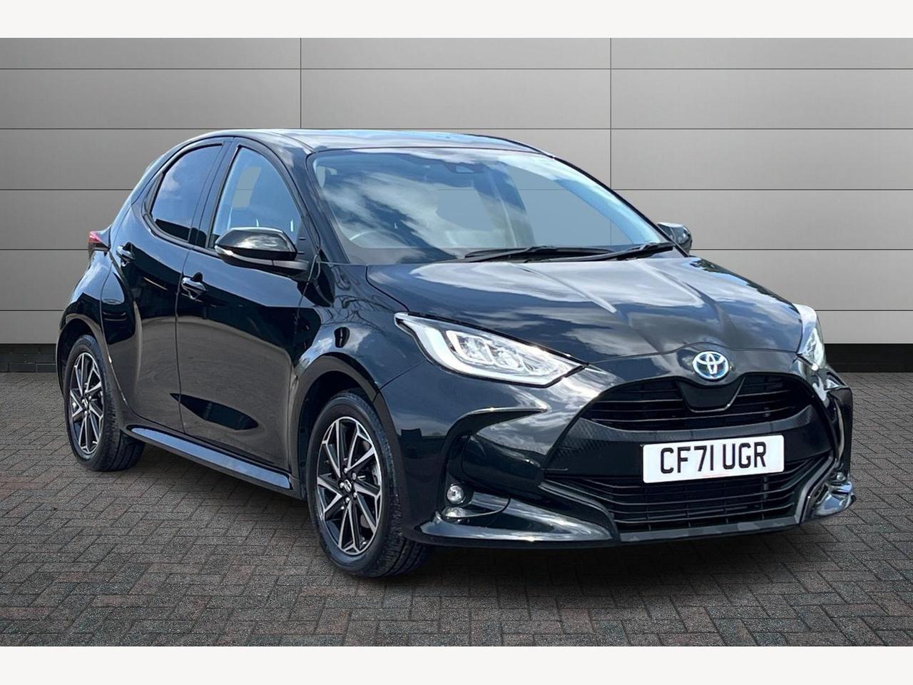 Main listing image - Toyota Yaris