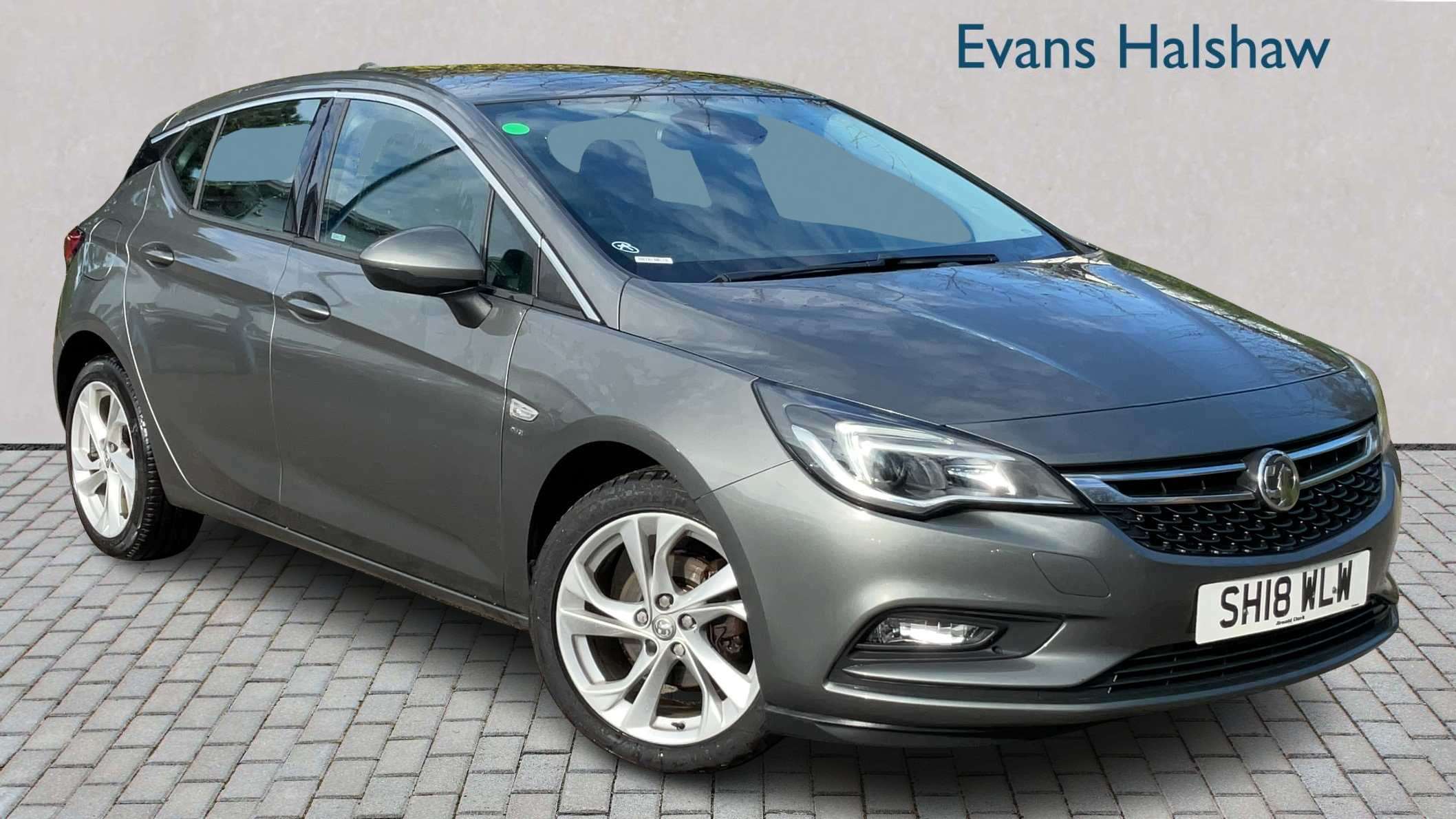 Main listing image - Vauxhall Astra