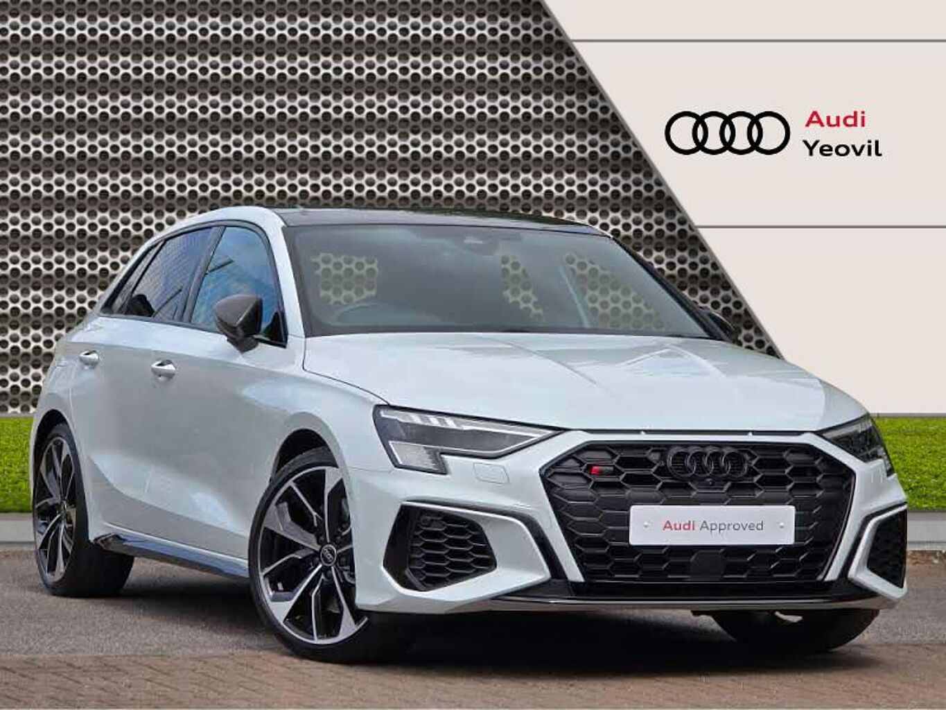 Main listing image - Audi S3