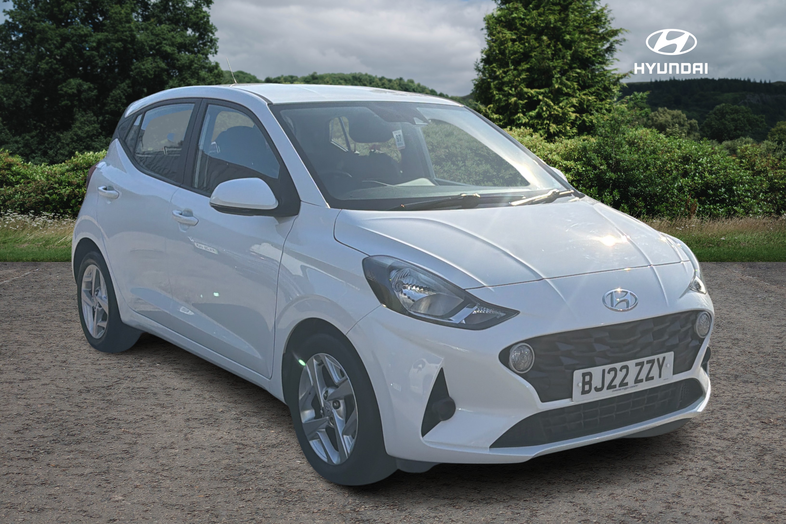Main listing image - Hyundai i10