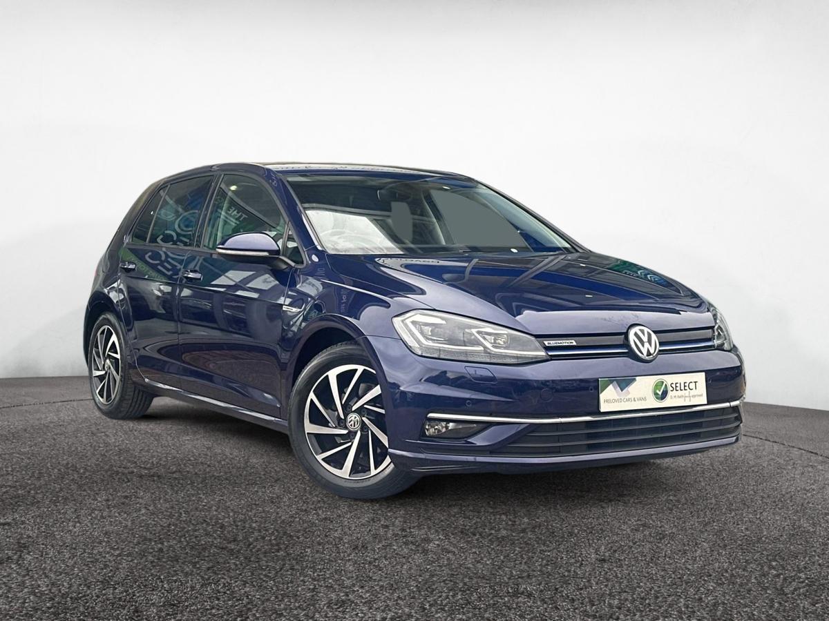 Main listing image - Volkswagen Golf