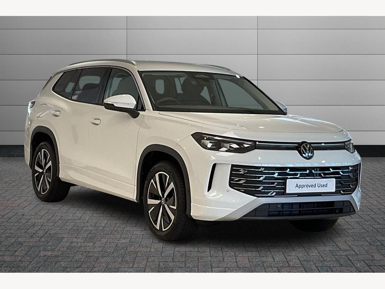 Main listing image - Volkswagen Tayron