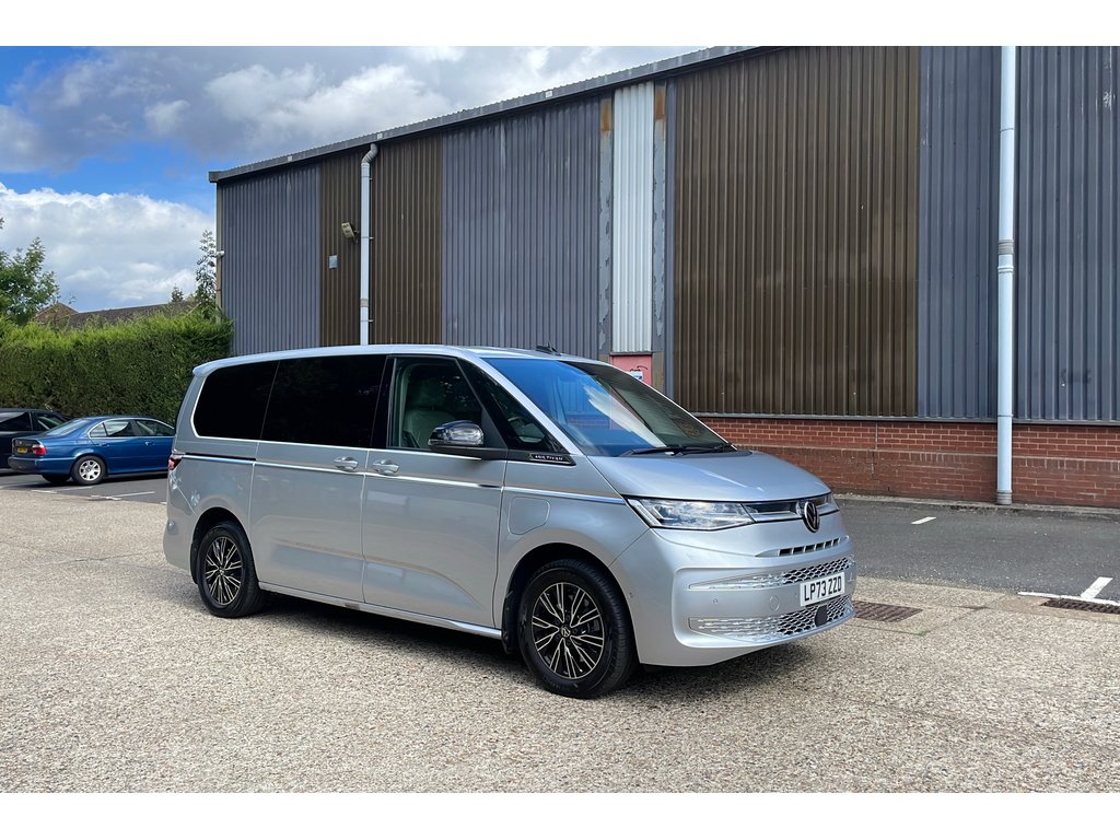 Main listing image - Volkswagen Multivan