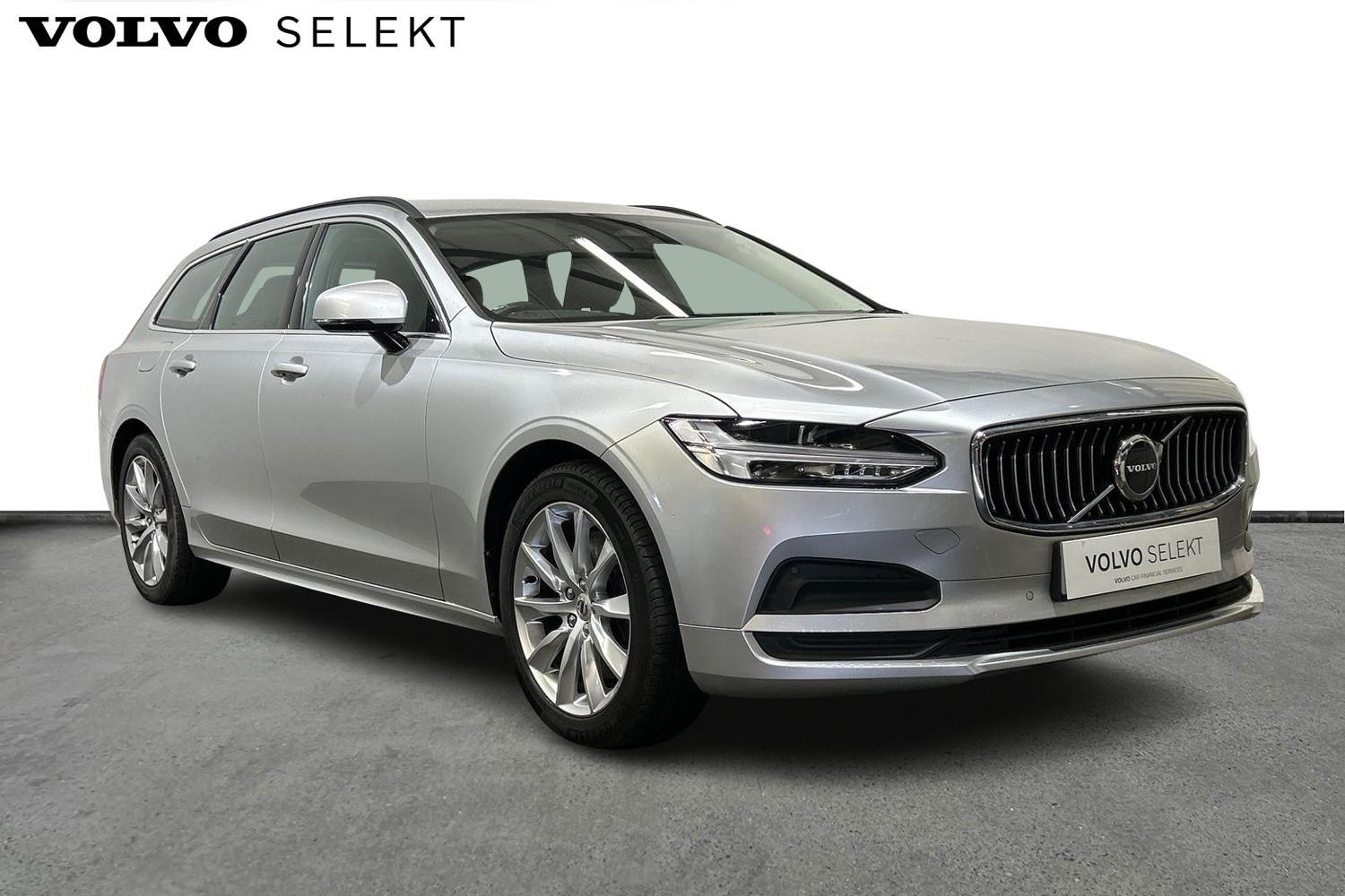 Main listing image - Volvo V90