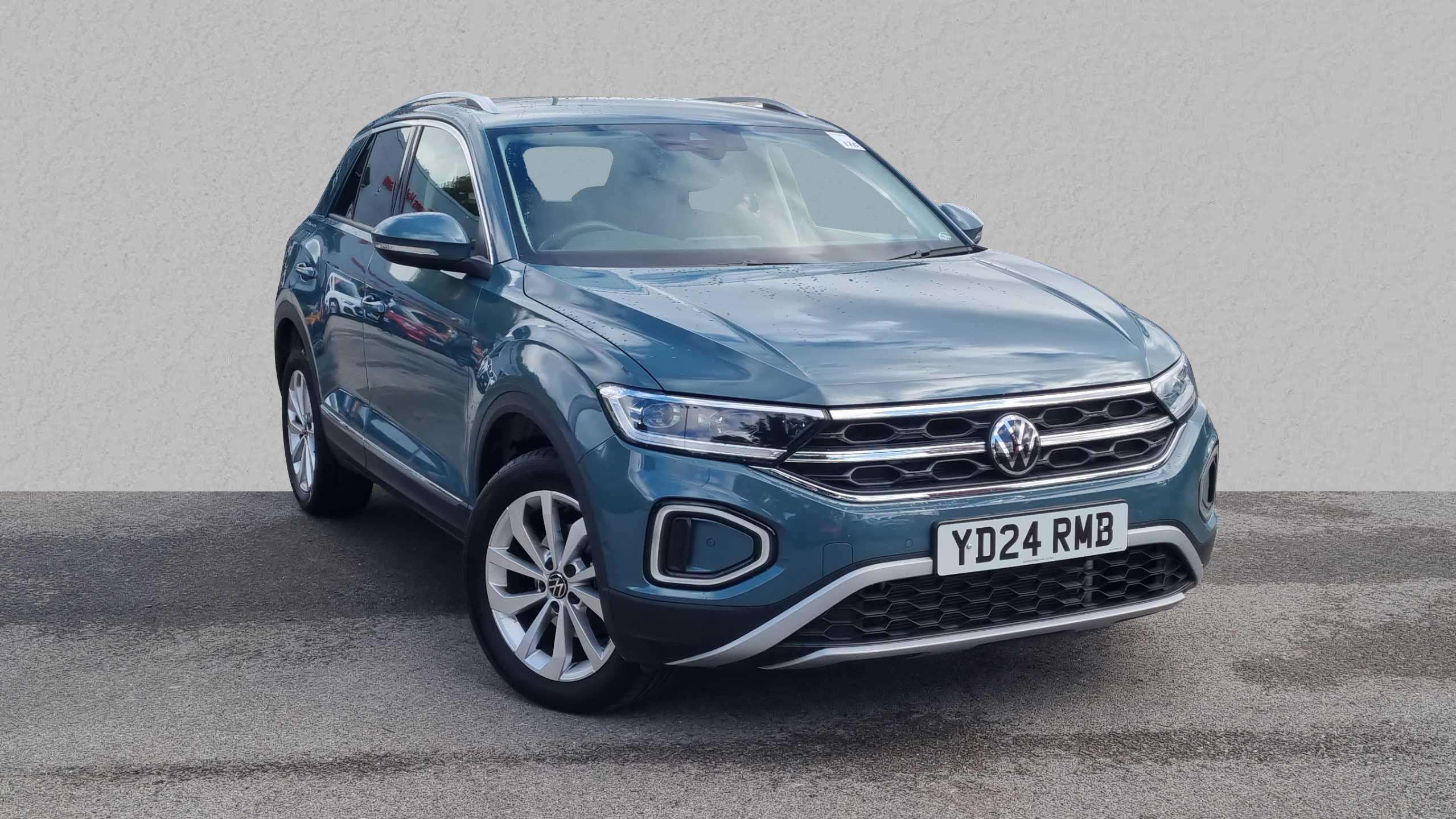 Main listing image - Volkswagen T-Roc