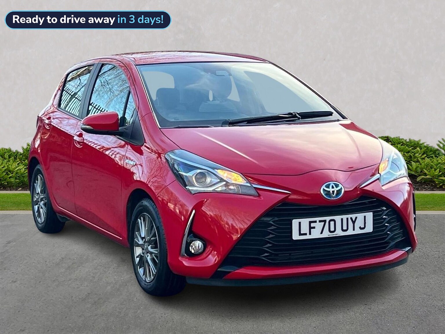 Main listing image - Toyota Yaris