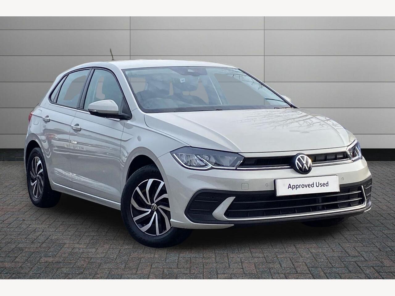 Main listing image - Volkswagen Polo