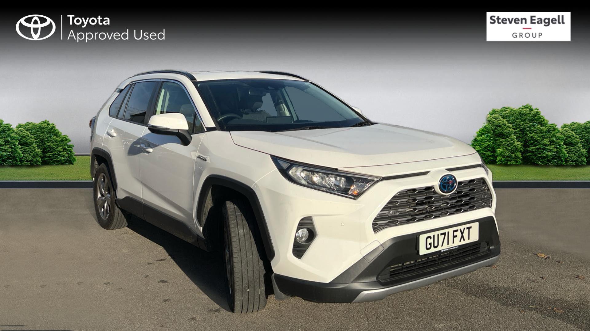 Main listing image - Toyota RAV4