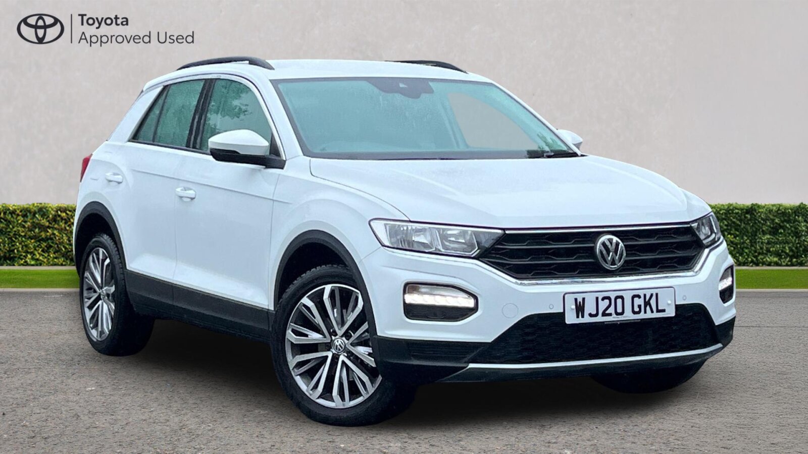 Main listing image - Volkswagen T-Roc