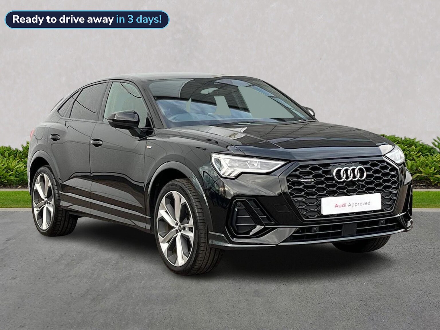 Main listing image - Audi Q3