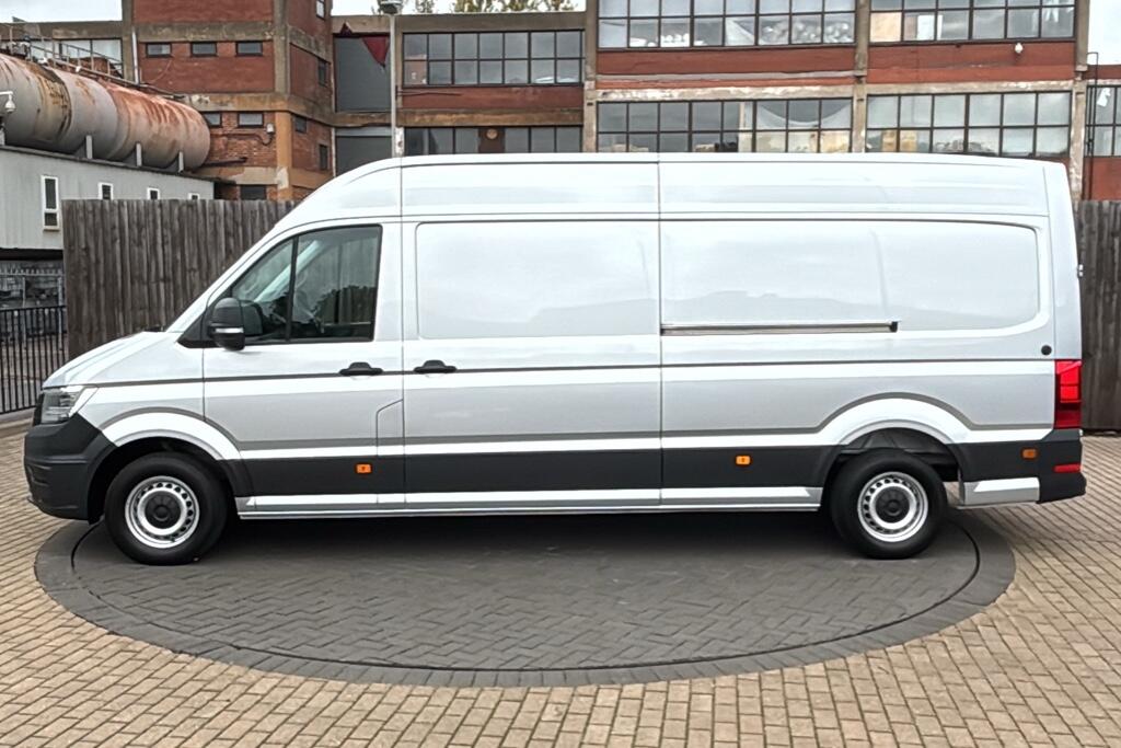 Main listing image - Volkswagen Crafter