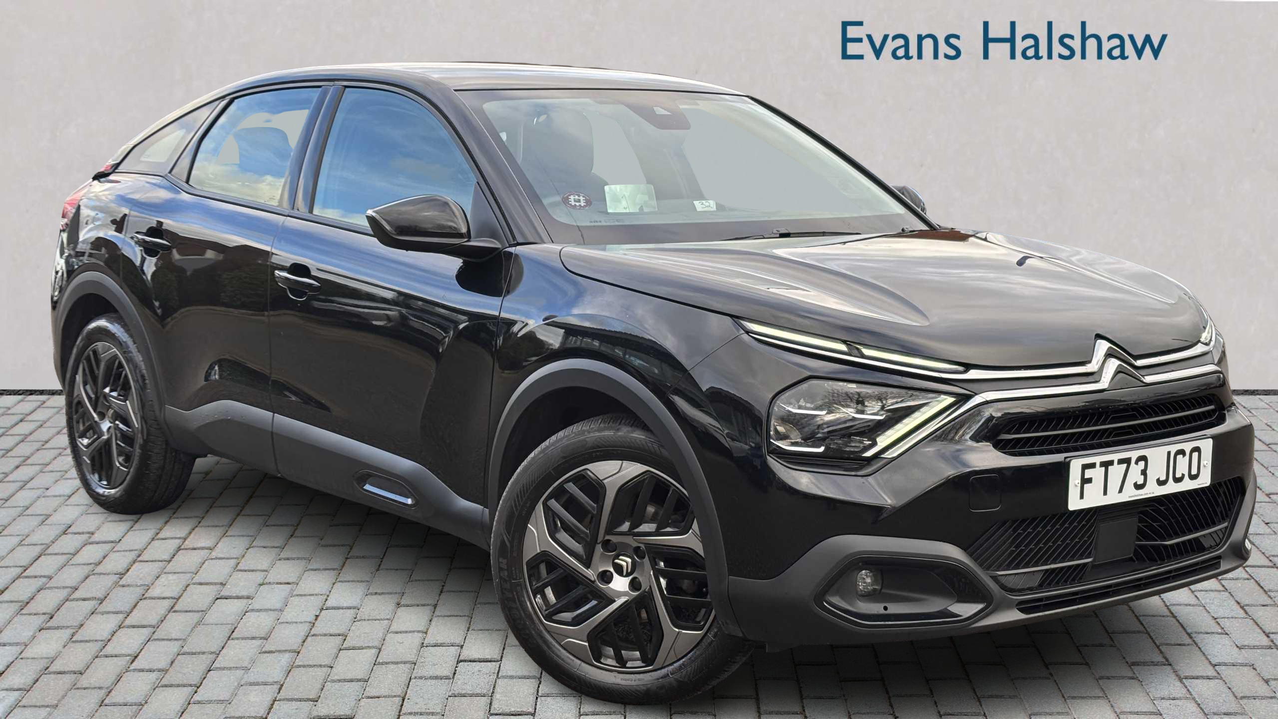 Main listing image - Citroen C4