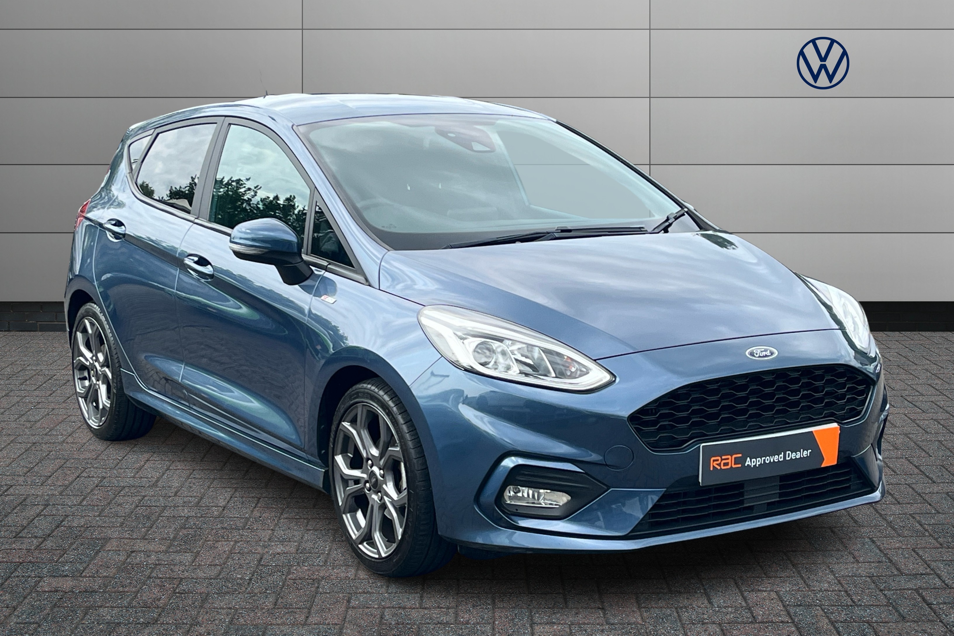 Main listing image - Ford Fiesta
