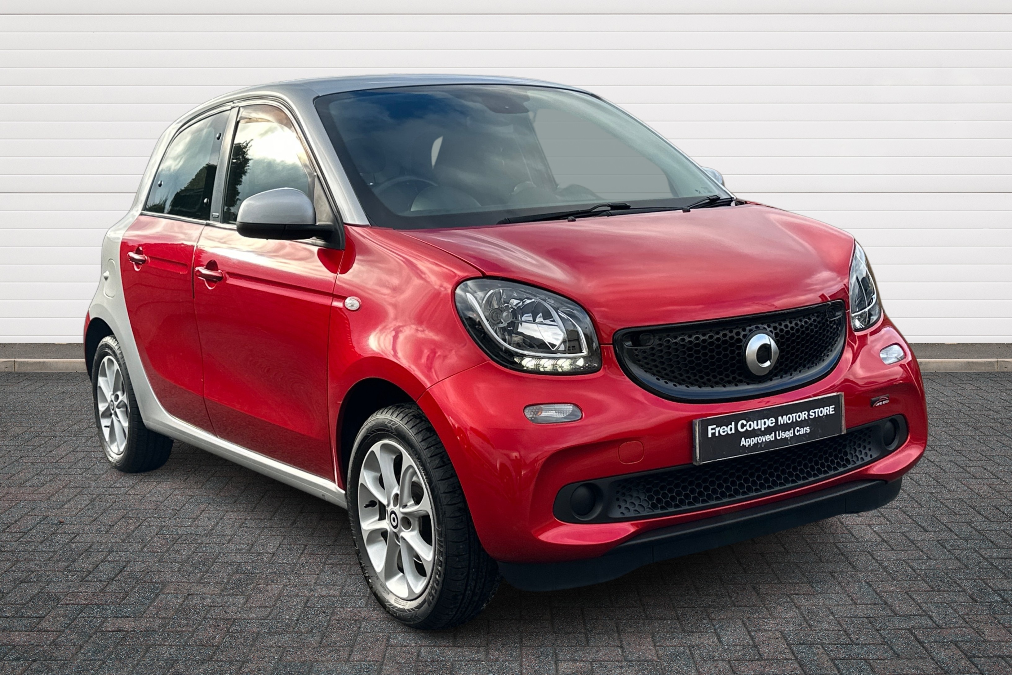 Main listing image - Smart Forfour