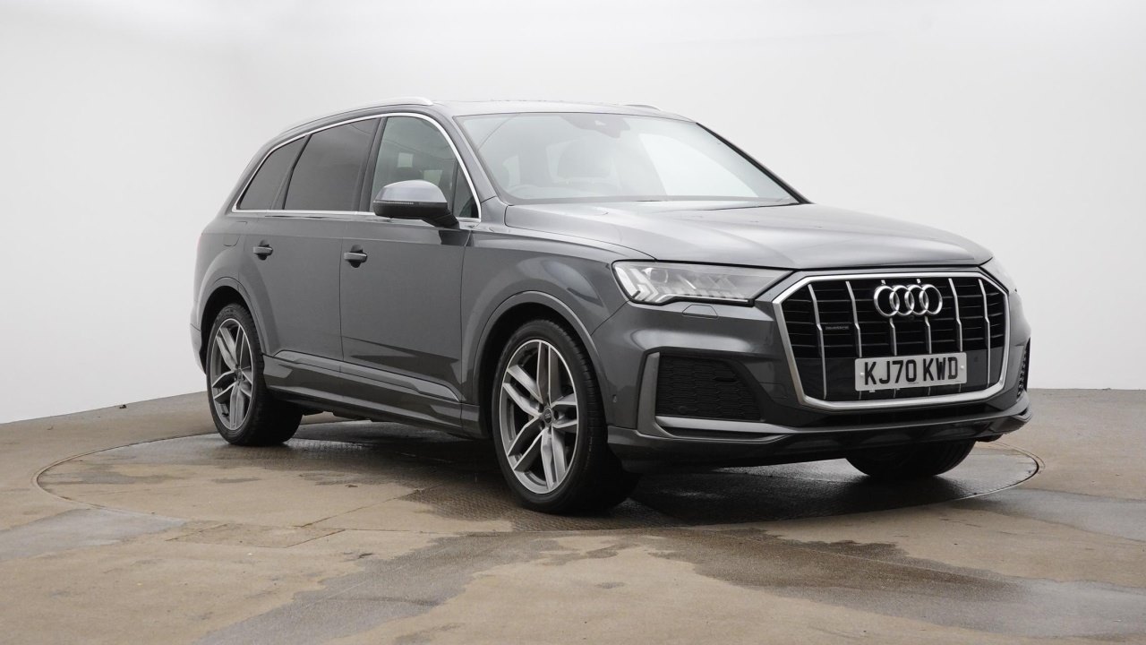 Main listing image - Audi Q7