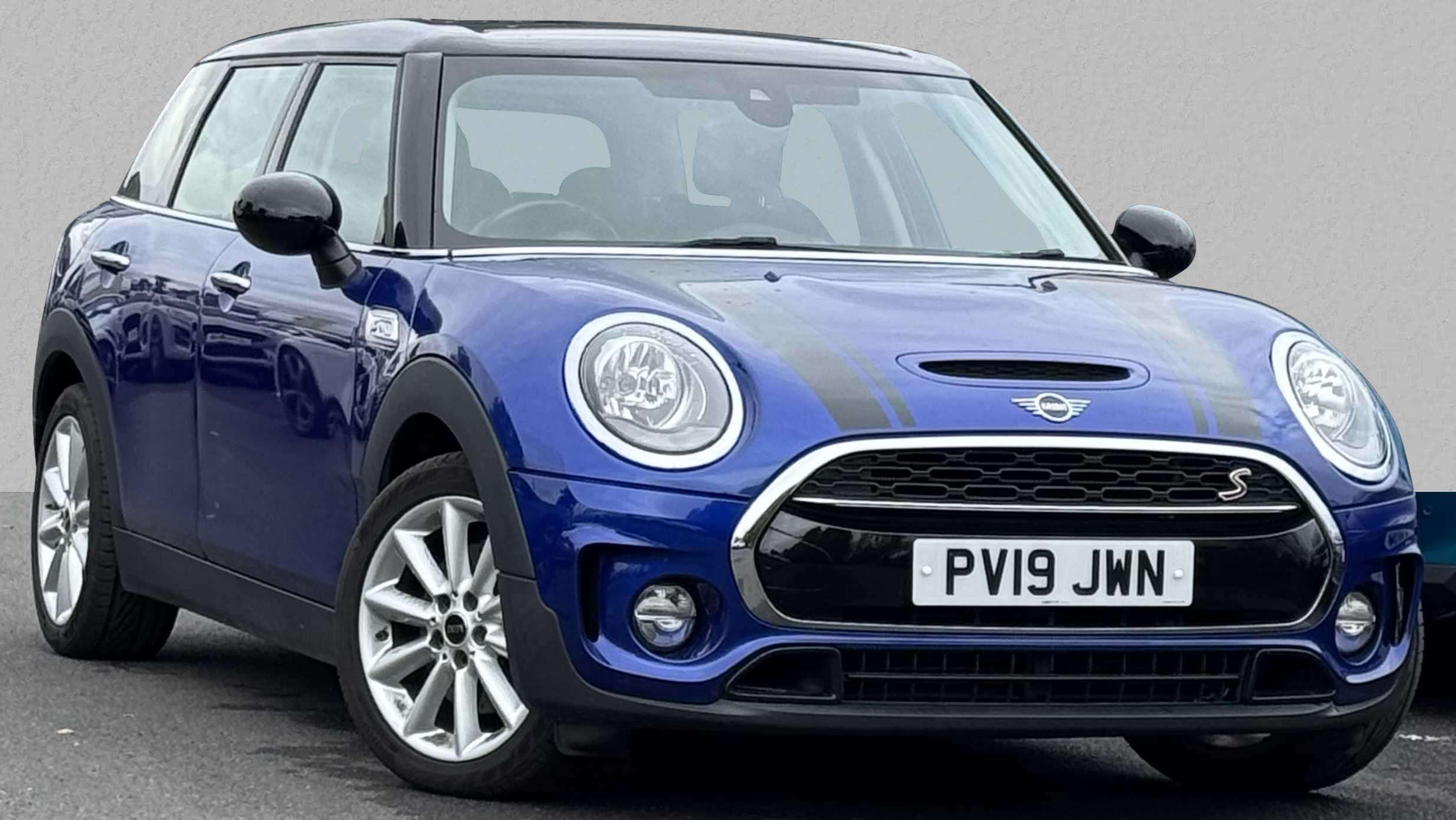 Main listing image - MINI Clubman