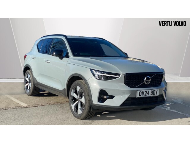 Main listing image - Volvo XC40