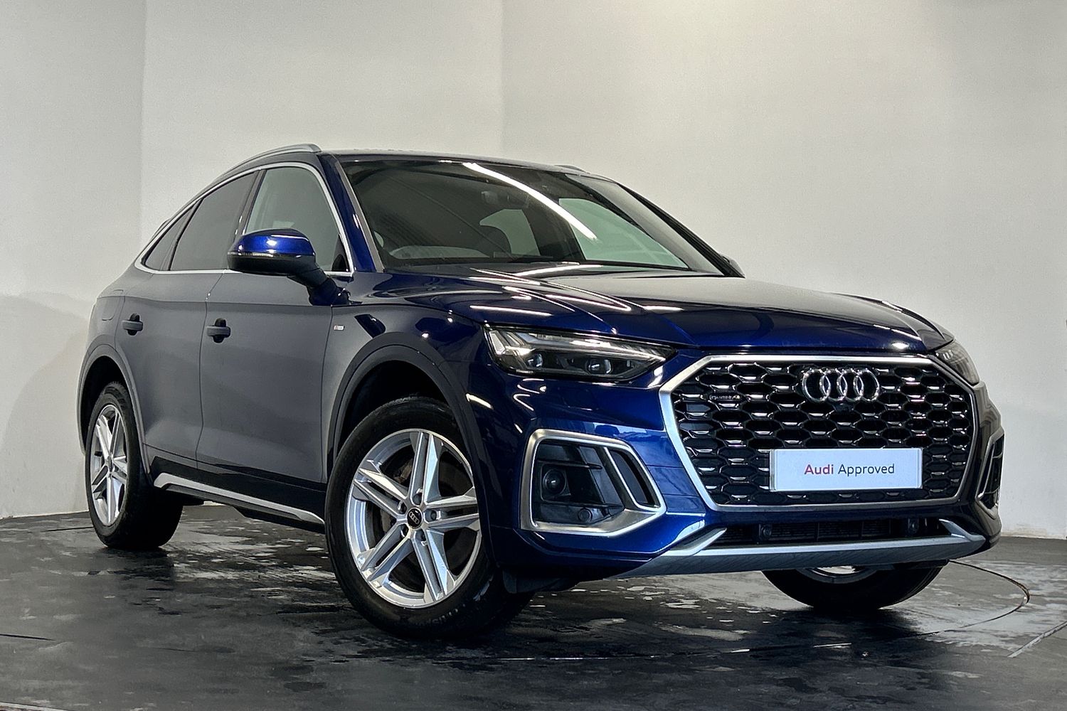 Main listing image - Audi Q5 Sportback