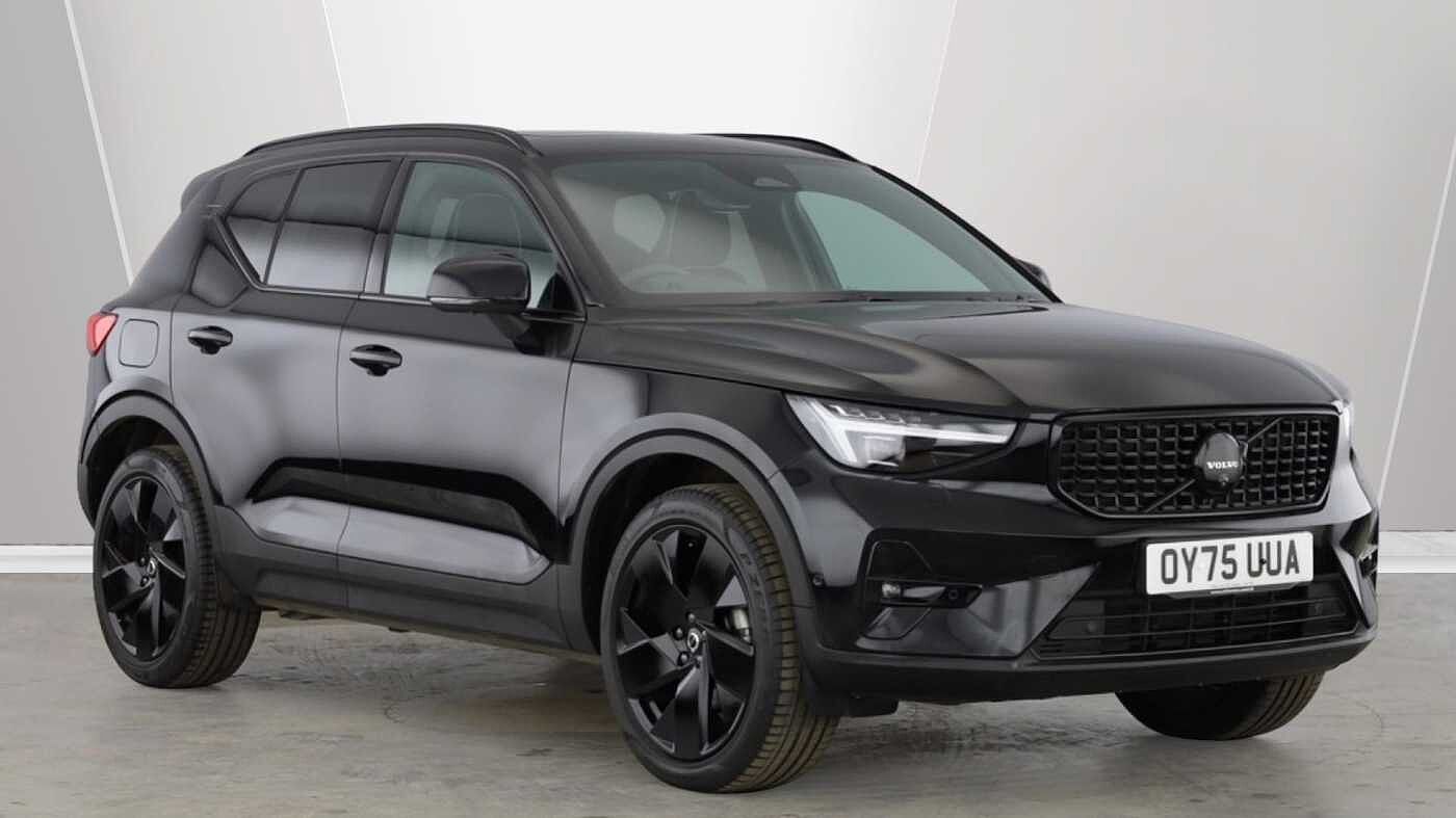 Main listing image - Volvo XC40
