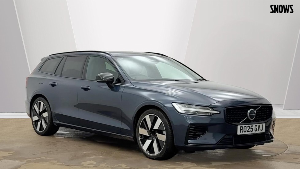 Main listing image - Volvo V60