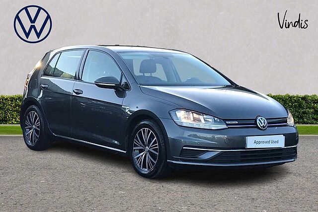 Main listing image - Volkswagen Golf