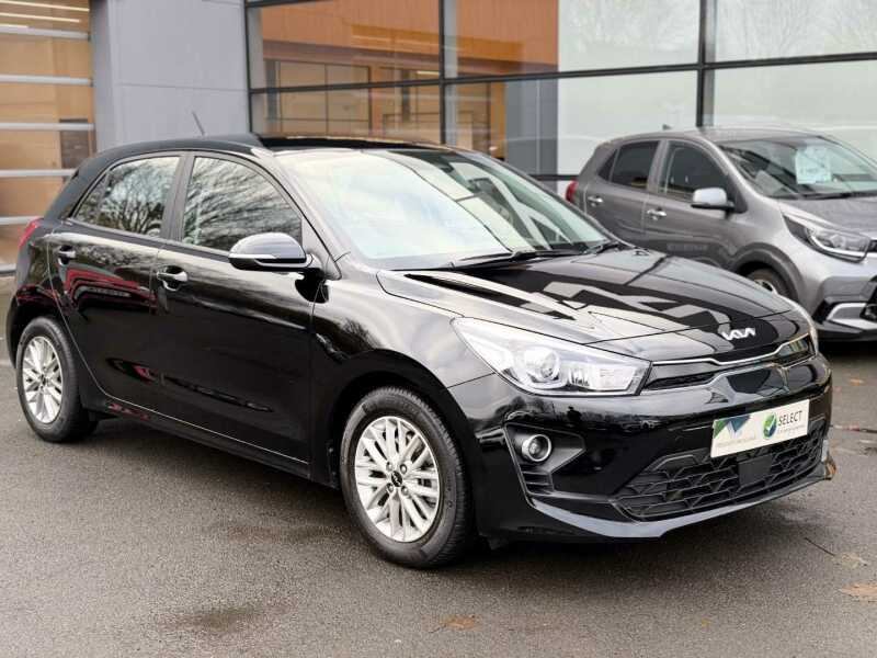 Main listing image - Kia Rio