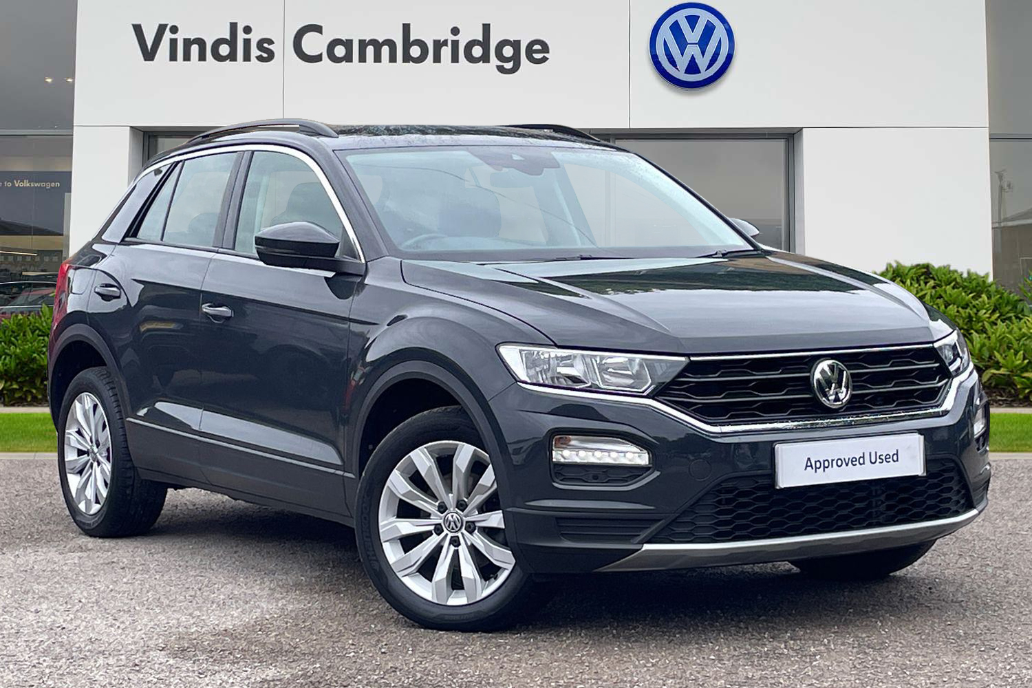 Main listing image - Volkswagen T-Roc