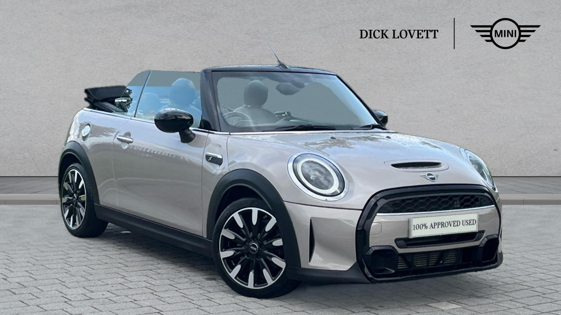 Main listing image - MINI Convertible