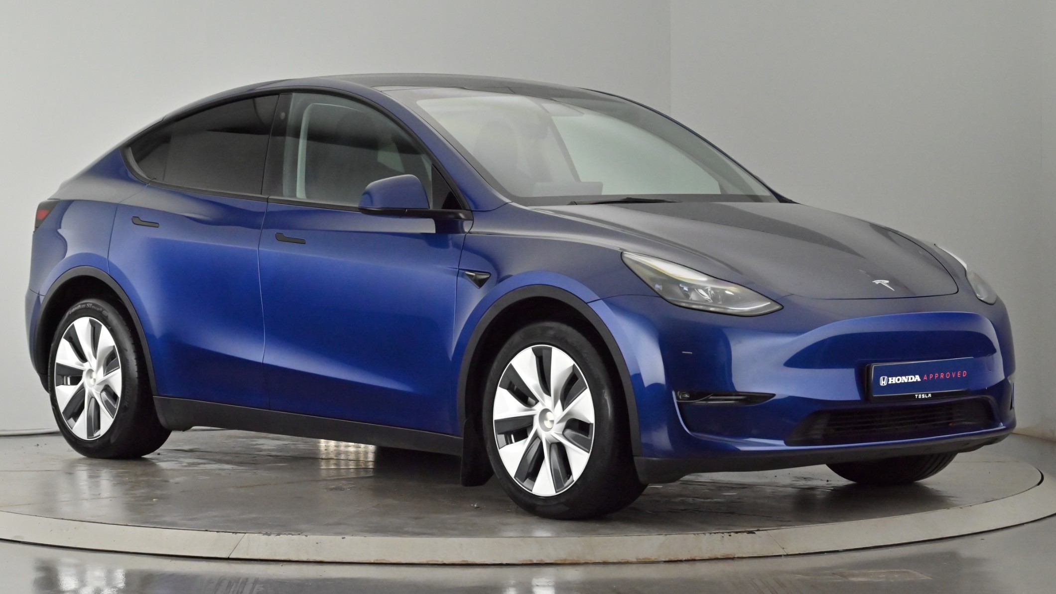 Main listing image - Tesla Model Y