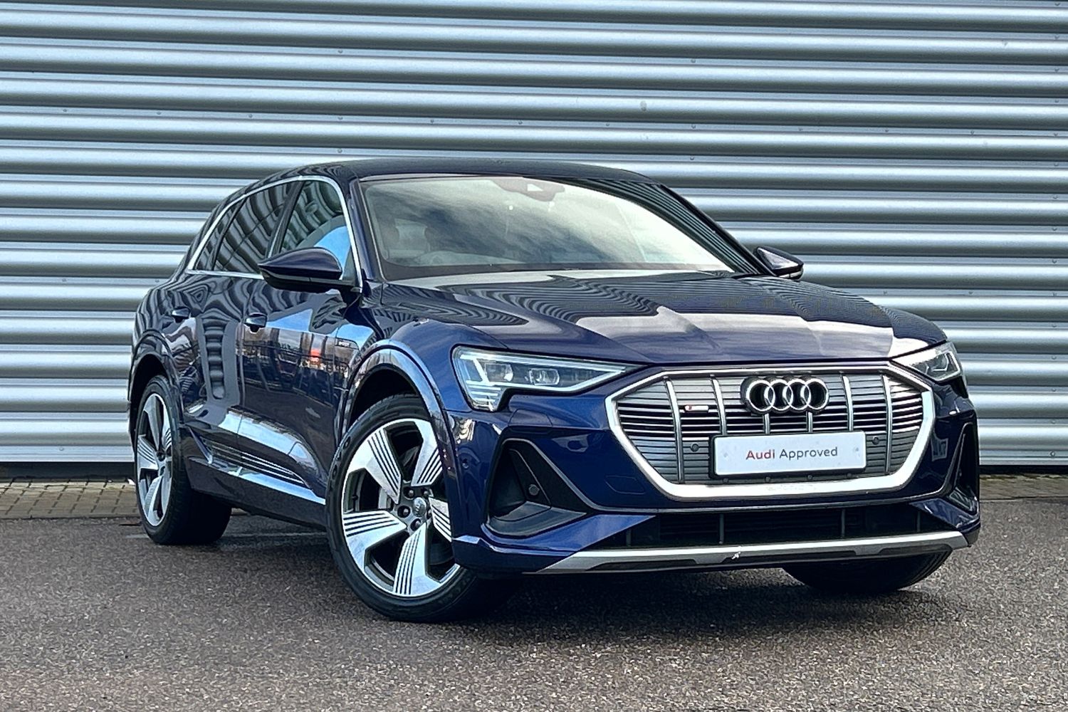 Main listing image - Audi e-tron S