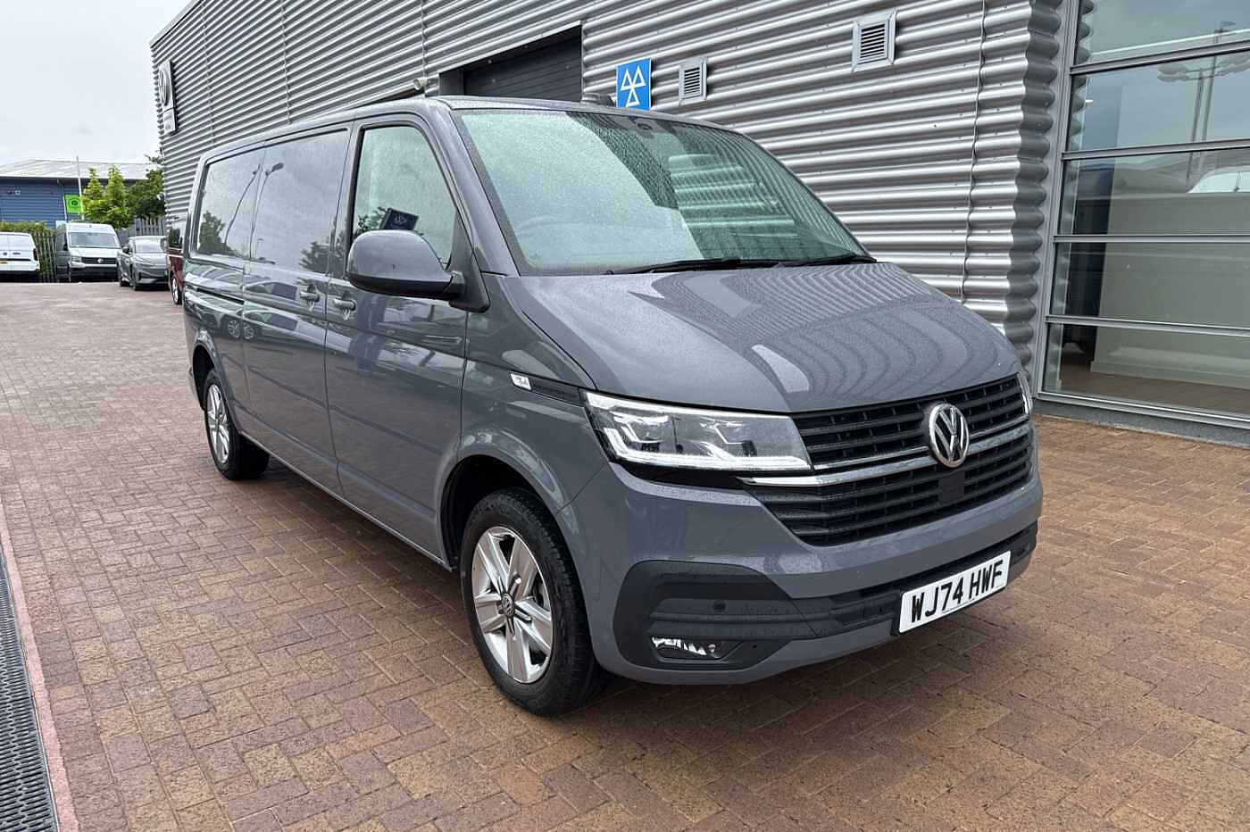 Main listing image - Volkswagen Transporter