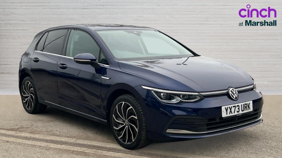 Main listing image - Volkswagen Golf