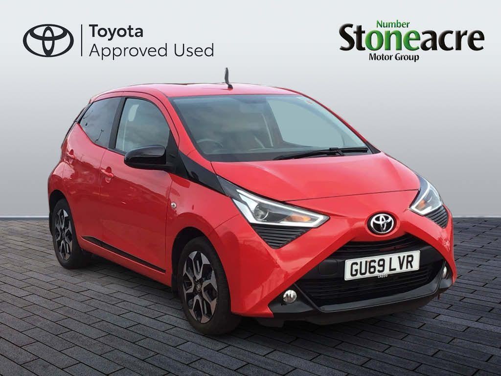 Main listing image - Toyota Aygo