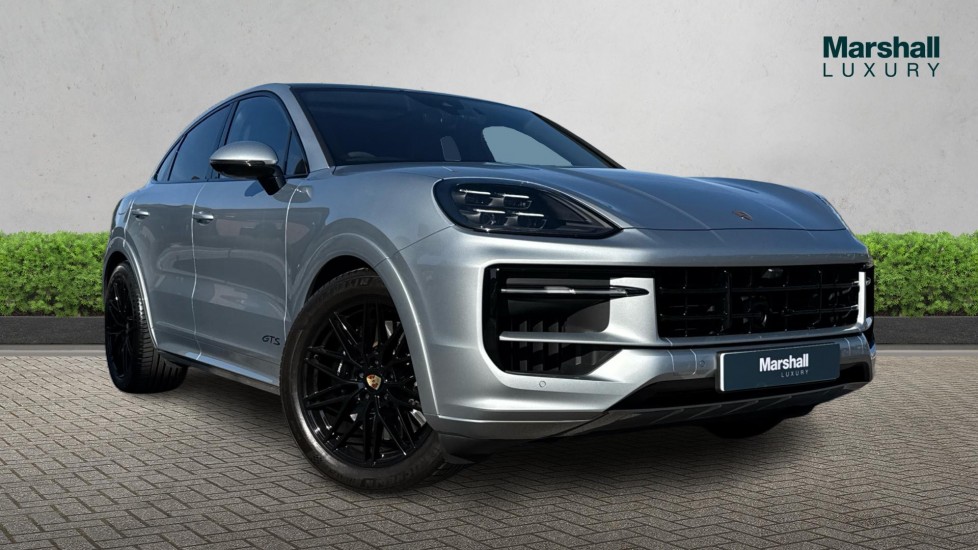 Main listing image - Porsche Cayenne