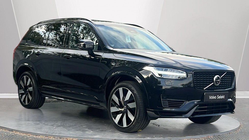 Main listing image - Volvo XC90