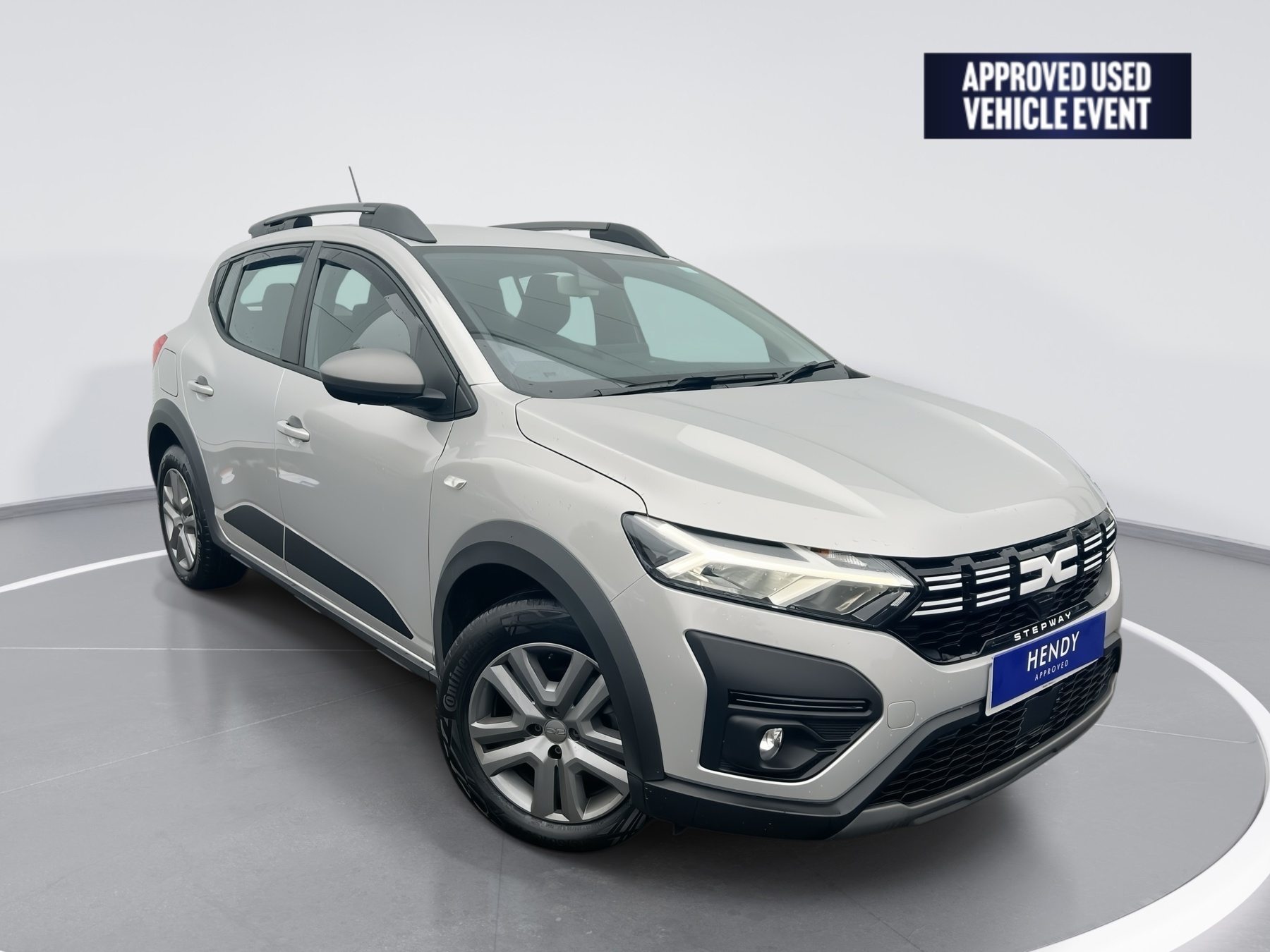 Main listing image - Dacia Sandero Stepway