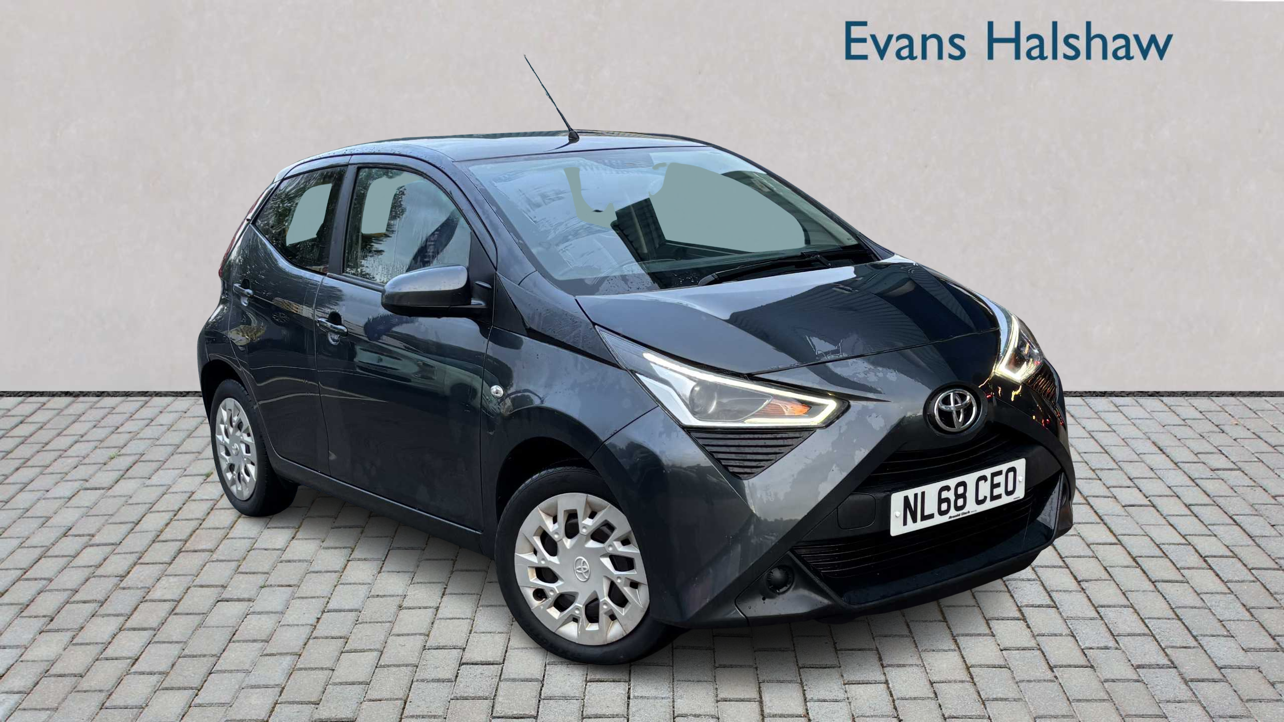 Main listing image - Toyota Aygo