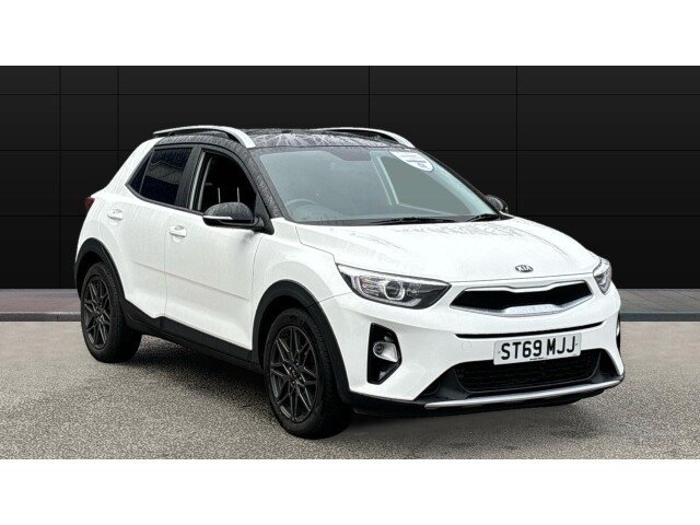 Main listing image - Kia Stonic