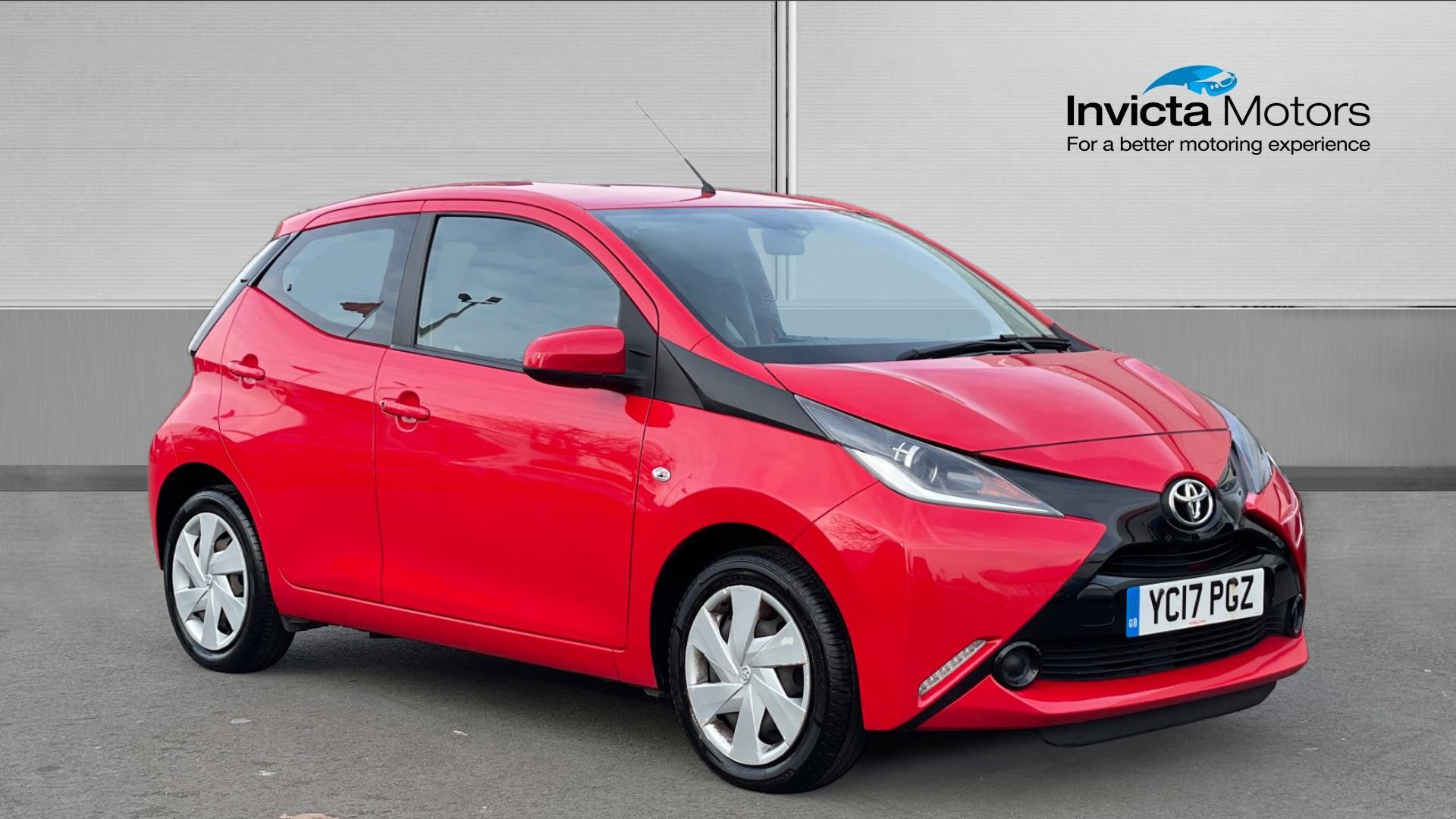 Main listing image - Toyota Aygo