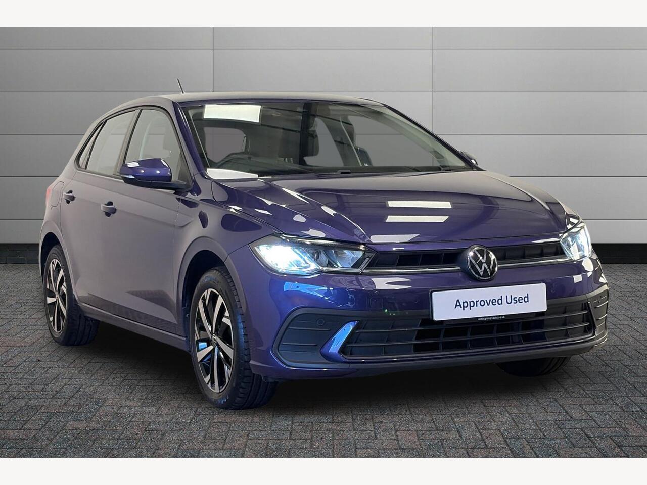 Main listing image - Volkswagen Polo
